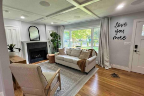 Bluebird Abode Stand Alone House 3 Bed 2 Full Bath